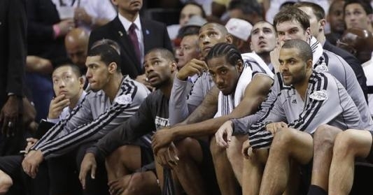 瓜帅：球员过节可以吃大餐，但如果增重3公斤就不会随队踢森林（瓜迪奥拉：节日可大吃大喝，但增重3公斤将无缘对阵森林）