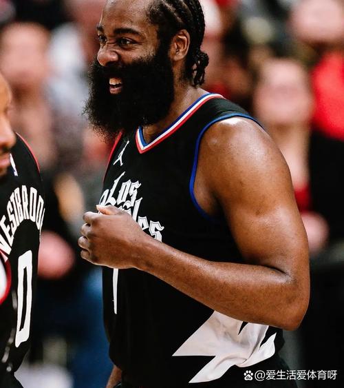 土媒：加拉塔萨雷瞄准格雷茨卡，欲以免签方式引进球员（土媒：加拉塔萨雷锁定格雷茨卡，计划以自由身签约）