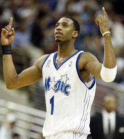 赵睿缺席首秀，北京首钢四战三败提前出局（赵睿首秀未出战，北京首钢四场仅一胜提前淘汰）