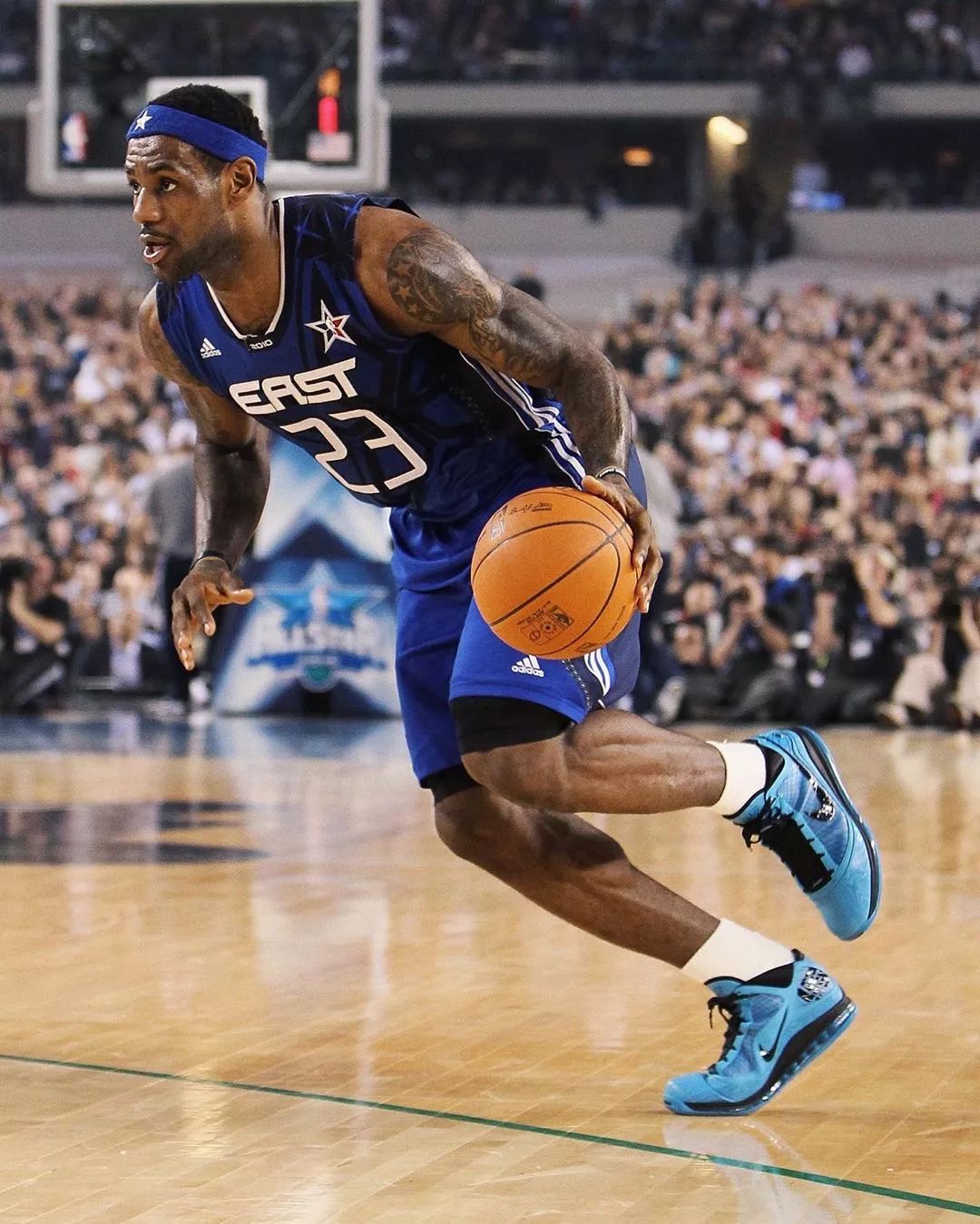 NBA战报：巴恩斯28分7板7助，猛龙121-118险胜开拓者（巴恩斯28分7篮板7助攻发威，猛龙以121-118险胜开拓者）