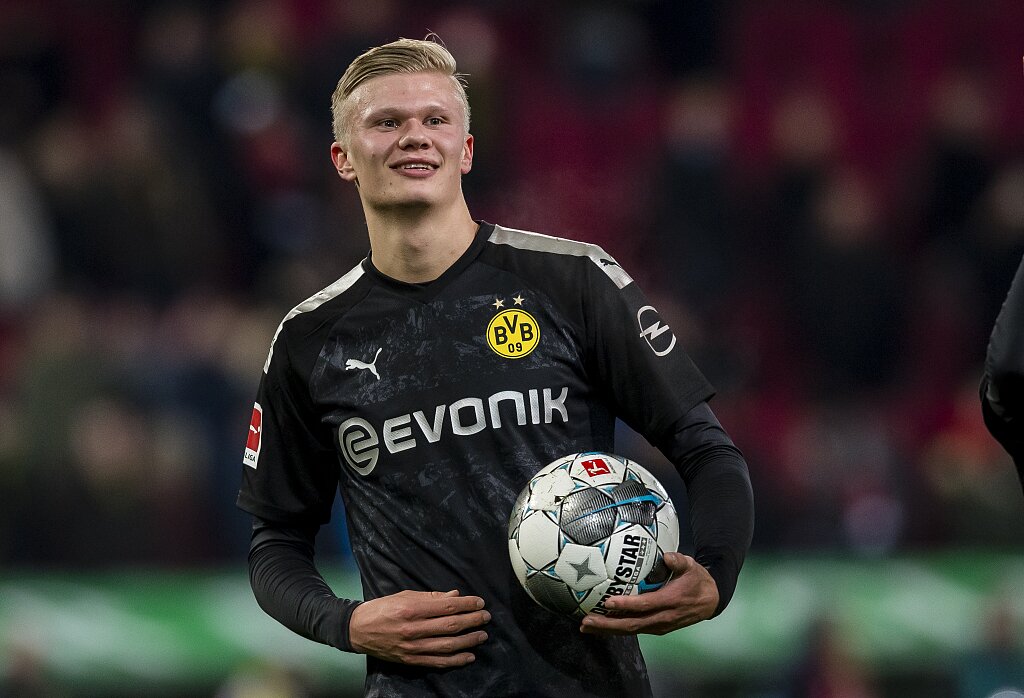 大巴黎本轮联赛大名单：努诺·门德斯回归，小将博利再次入选（巴黎圣日耳曼本轮联赛名单：努诺-门德斯复出，博利再度入选）