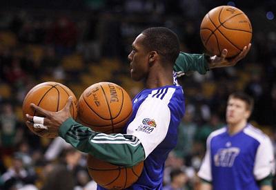 B席达成欧冠百场里程碑，成葡萄牙球员第四人（B席欧冠出场破百，葡萄牙球员第4人达此里程碑）