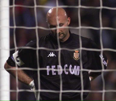 看到阿森纳就头疼？弗兰克生涯对阵阿森纳1胜2平7负，近9次交手不胜（阿森纳成弗兰克苦手：生涯仅1胜2平7负，近9次交手未尝胜绩）