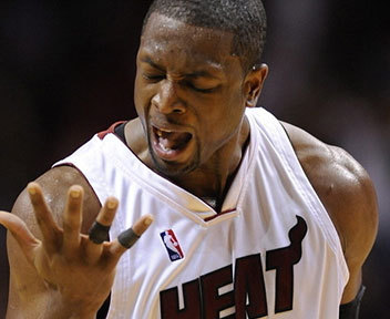 巴萨近20场主场对德国球队16胜，法鹰近6次客战西班牙球队4胜（巴萨主场近20战德国球队取16胜，法鹰近6次客战西班牙球队赢4场）