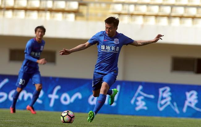 NBA球员专访：詹姆斯谈团队合作,（NBA独家专访：詹姆斯解读团队合作的力量）