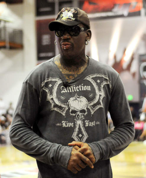 半场战报：巴塞尔1-1阿斯顿维拉，达尼柳克，盖桑破门（上半场战况：巴塞尔1-1阿斯顿维拉，达尼柳克与盖桑先后建功）