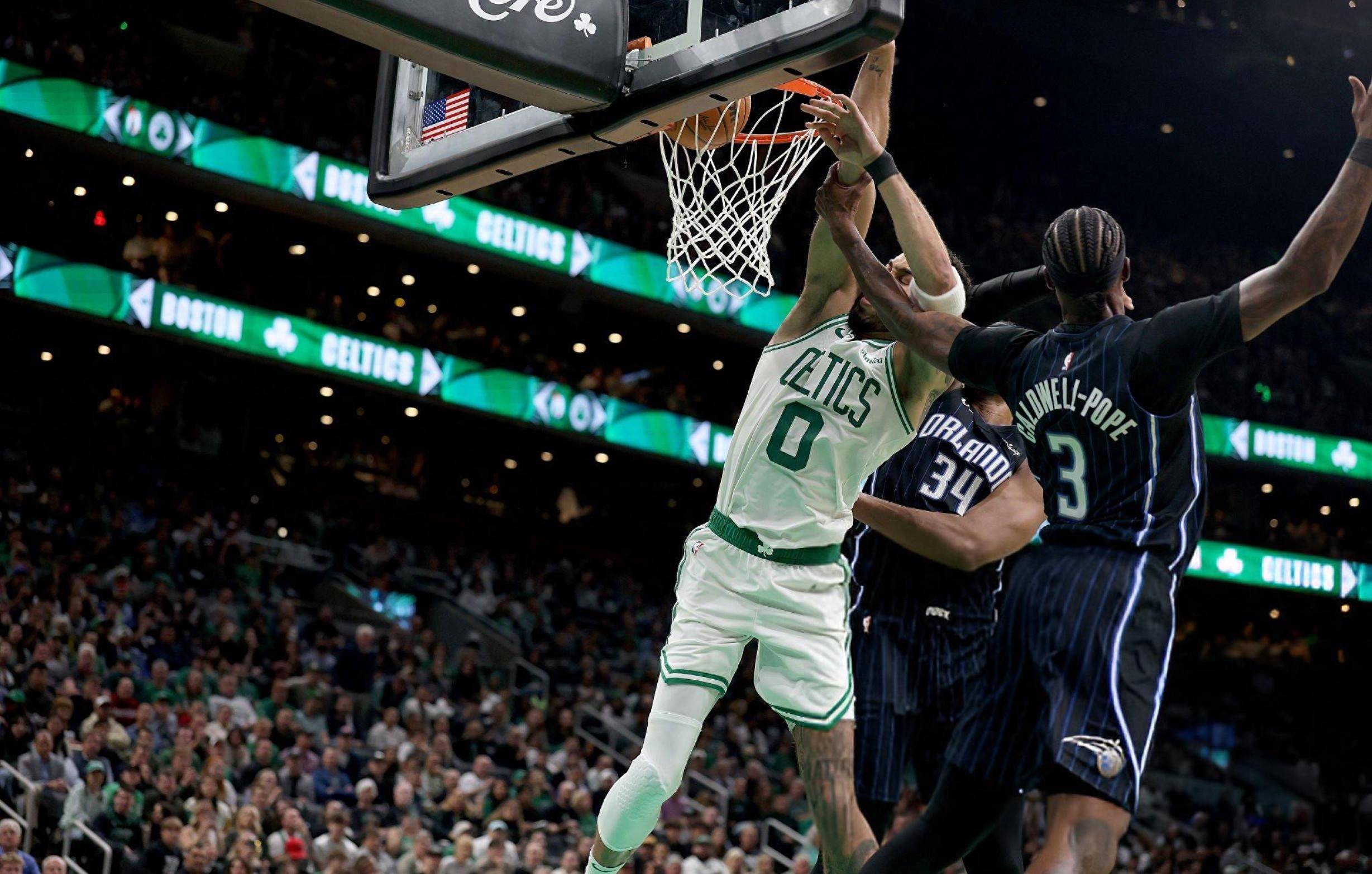 巴媒：38岁的大卫-路易斯与福塔莱萨解约，将加盟塞浦路斯球队（巴媒报道：38岁大卫·路易斯与福塔莱萨解约，将加盟塞浦路斯俱乐部）