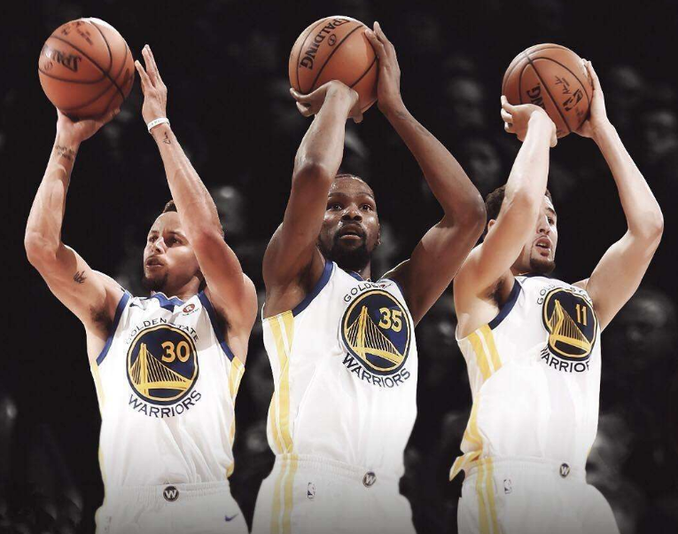 继续削减成本，邮报：曼联提前终止位于伦敦的办公楼10年租约（为缩减支出，邮报称曼联已提前终止其伦敦办公楼十年期租约）