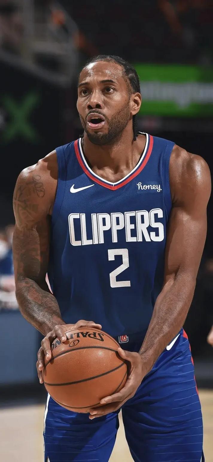 西甲：马竞2-1击败格拉纳达 保持争冠希望（西甲-马竞2-1力克格拉纳达 争冠希望仍在）