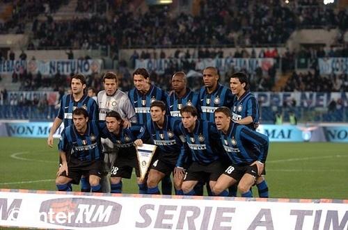 每体：弗里克和拉什福德5月通过电话，后者放弃了15%的薪资（每体：弗里克5月致电拉什福德，后者同意降薪15%）